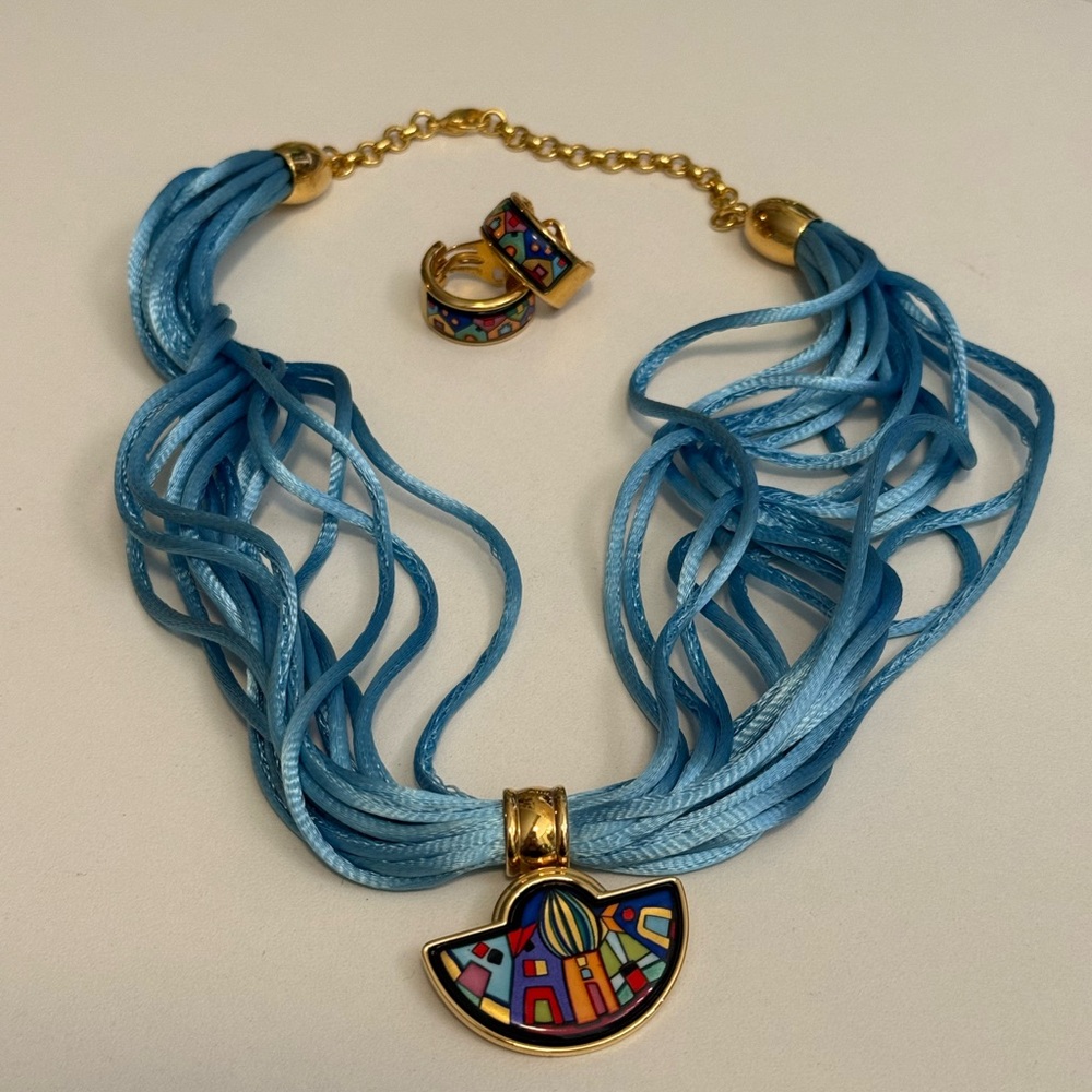 Vintage Frey Wille Silk and 18ct Gold Necklace and Earring Set